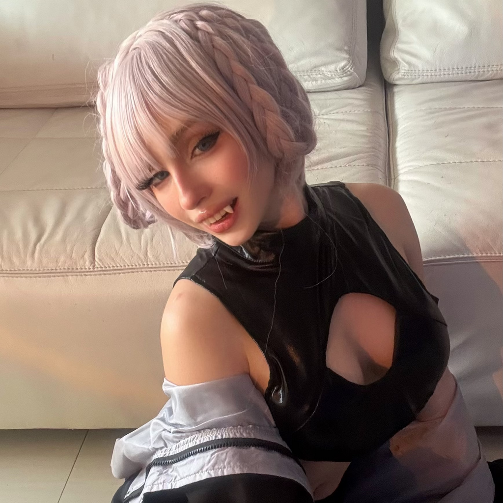 Full set: Nazuna Nanakuza