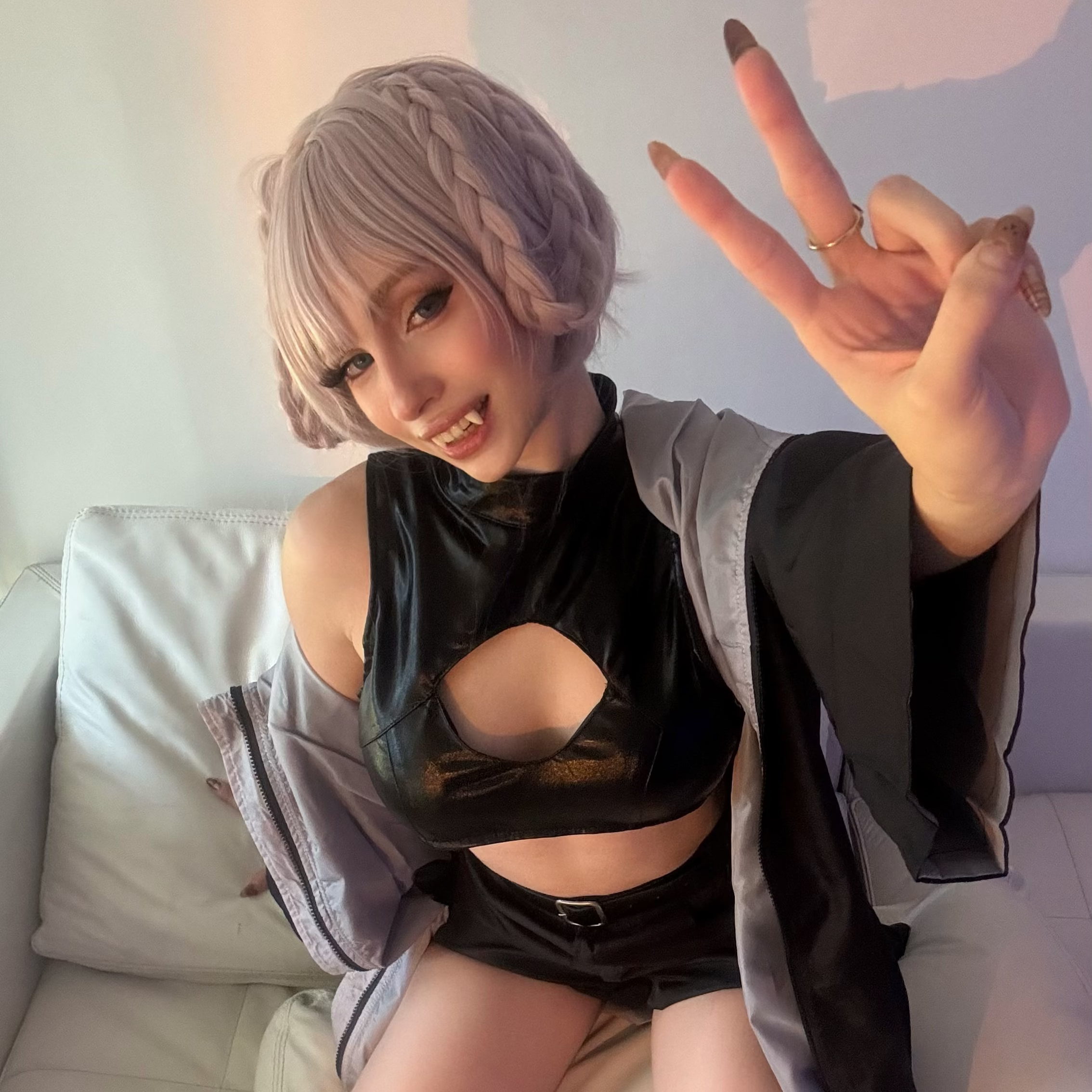 Full set: Nazuna Nanakuza